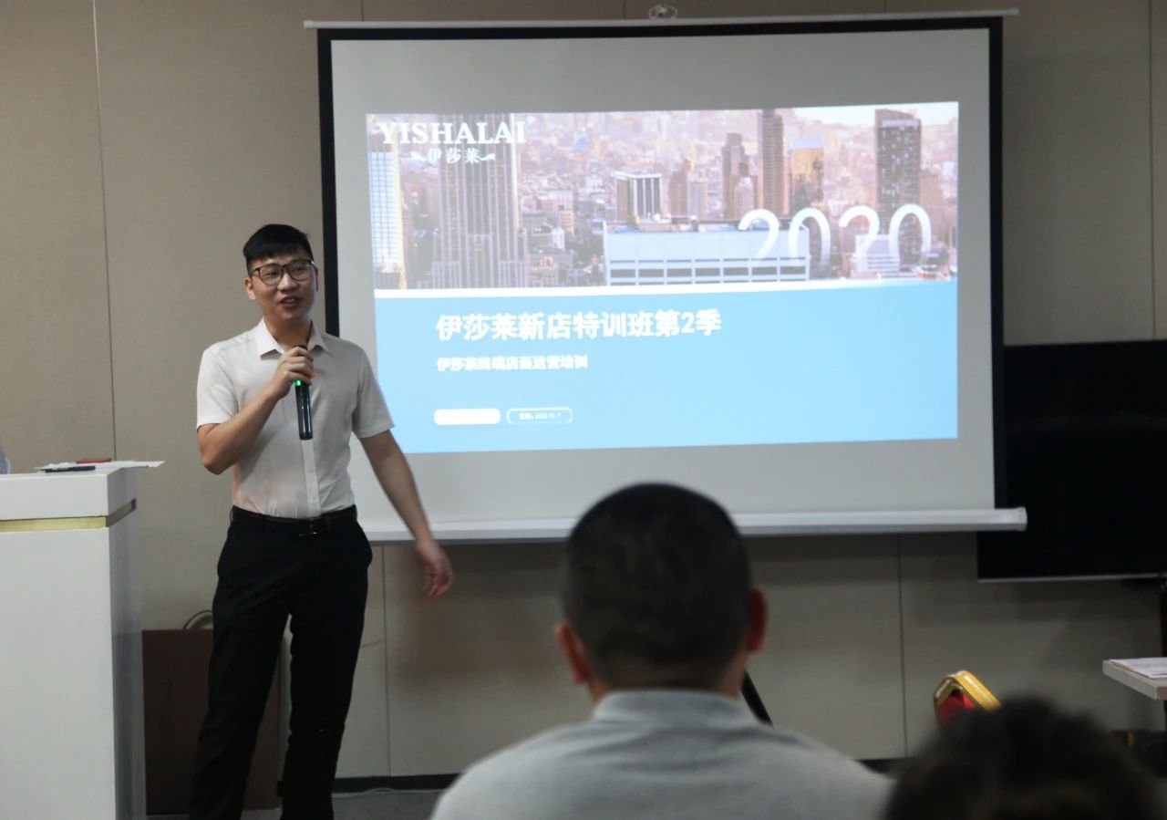 草莓视频在线观看完整-陈永斌